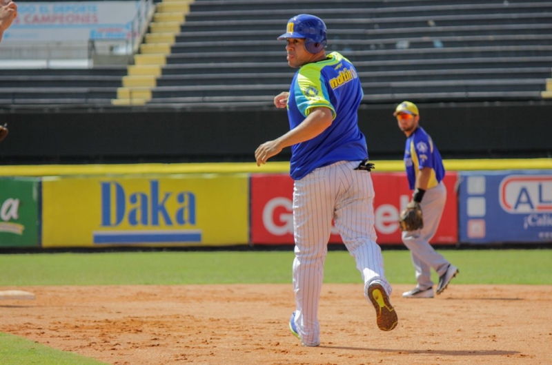 Magallanes desarrolló primer juego interescuadras