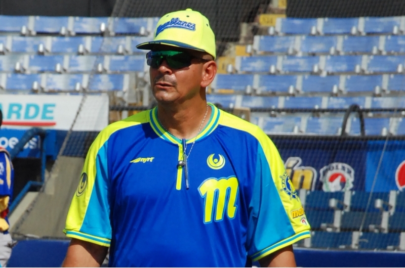 Roberto Espinoza se incorporó a los turcos