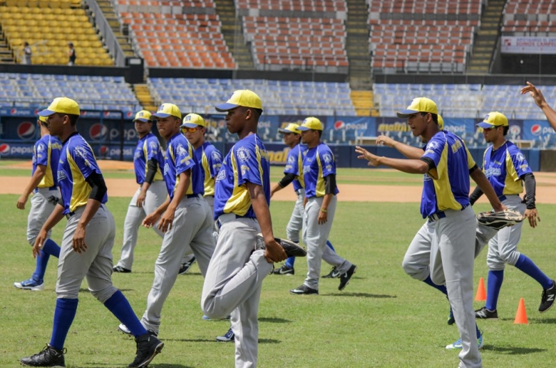 Equipo de desarrollo trabaja ahora en horario vespertino