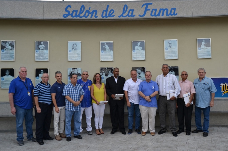 Cuatro nuevos inmortales en el Salón de la Fama turco