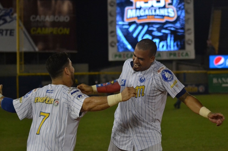 Mario Lissón anunció su retirada del béisbol