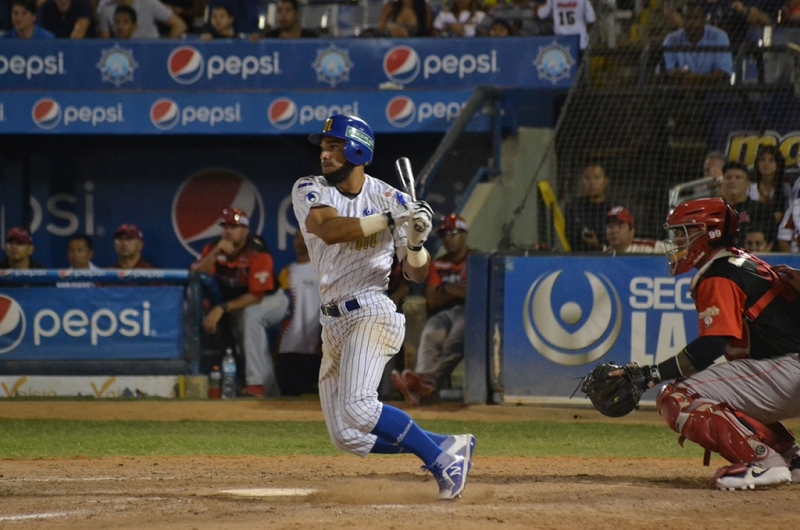 Magallanes cayó nuevamente ante Cardenales