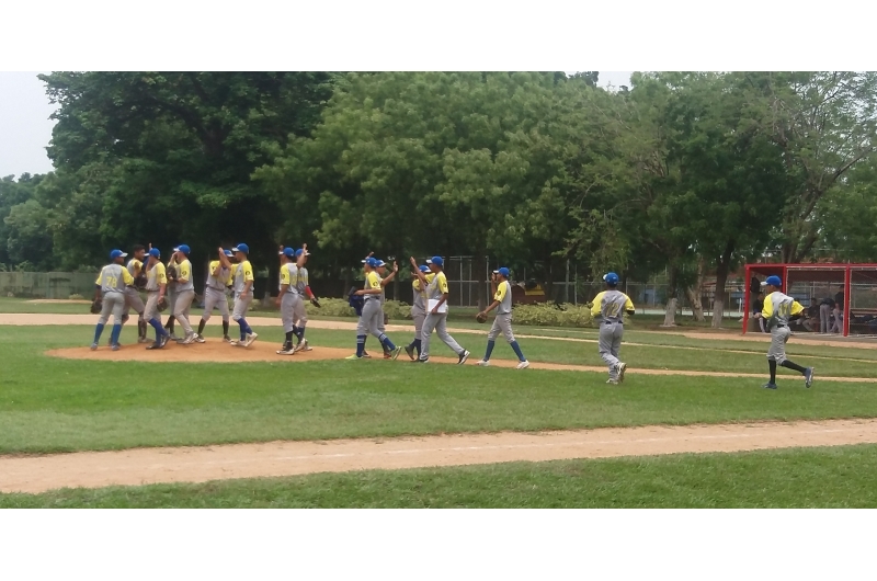 Magallanes Baseball Academy logró su primera victoria
