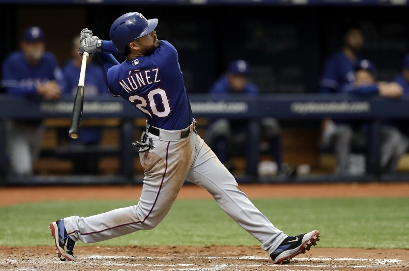 Renato Núñez llega a Magallanes en cambio múltiple con Águilas