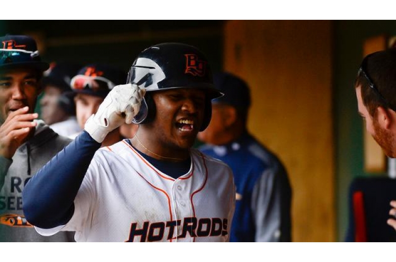 Moisés Gómez tuvo una gran semana en las menores