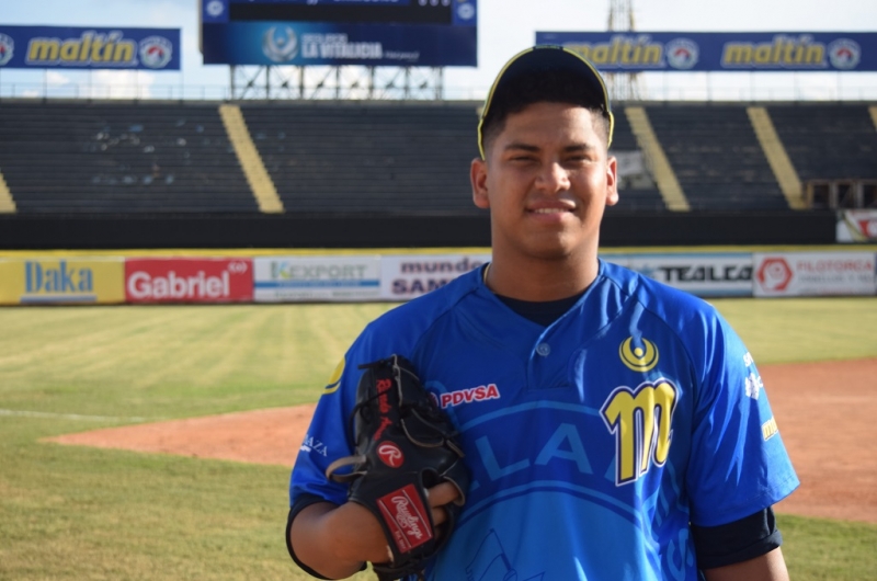 Ricardo Sánchez se prepara para debutar en la LVBP