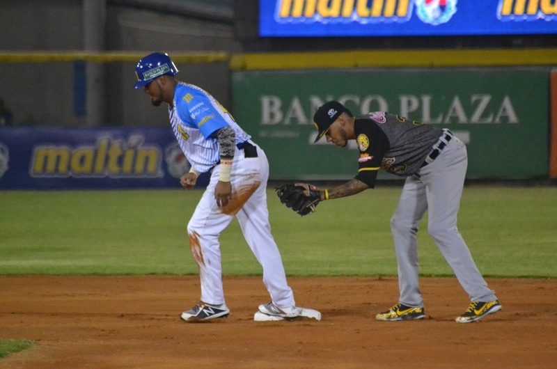 La nave cayó nuevamente ante el Caracas