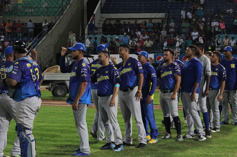 Magallanes apaleó a Bravos en Nueva Esparta