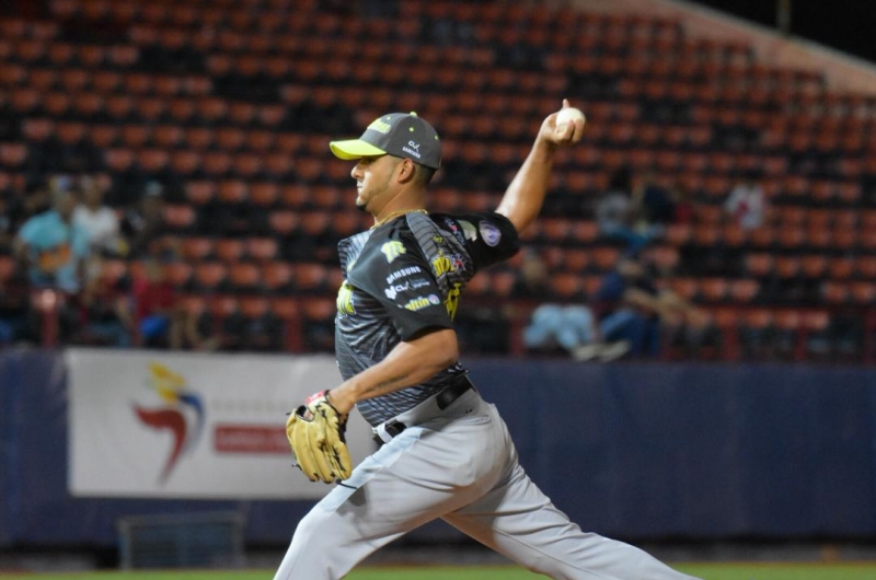 Magallanes cayó ante Cardenales y cortó seguidilla de triunfos
