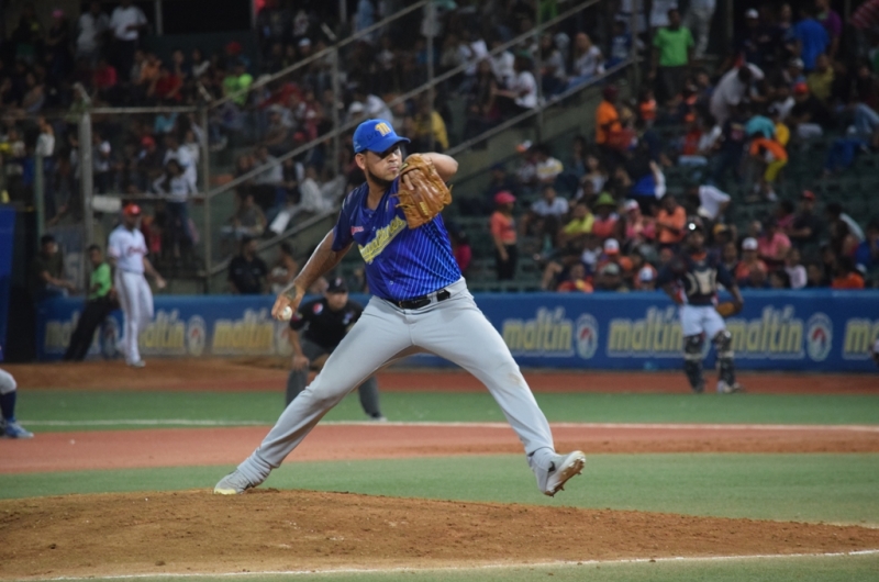 La nave cayó por primera vez en los play offs