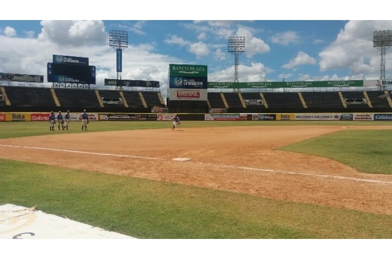 Infielders y catchers lucieron en la primera copa Magallanes Showcase 2019