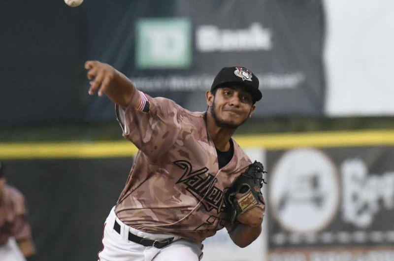 Nivaldo Rodríguez se lució desde el montículo