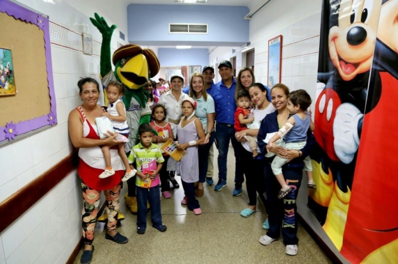 La Fundación Magallanes llevó alegría al Hospital de Niños de Valencia