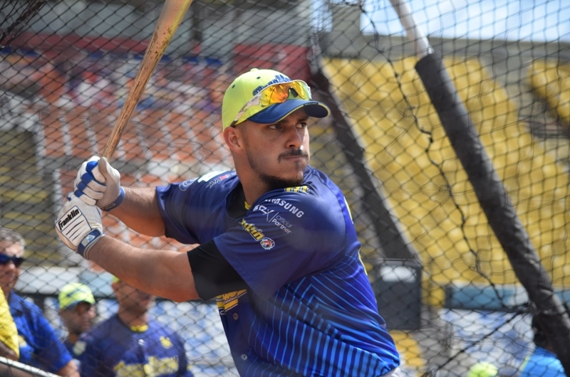 Alberth Martínez se incorporó a las prácticas del equipo