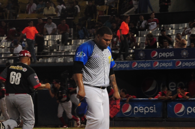 Magallanes cargó con la tercera derrota en playoffs