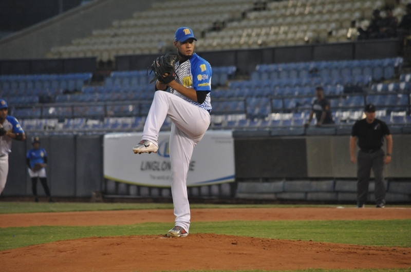 YOHAN PINO, PITCHER DEL AÑO: 