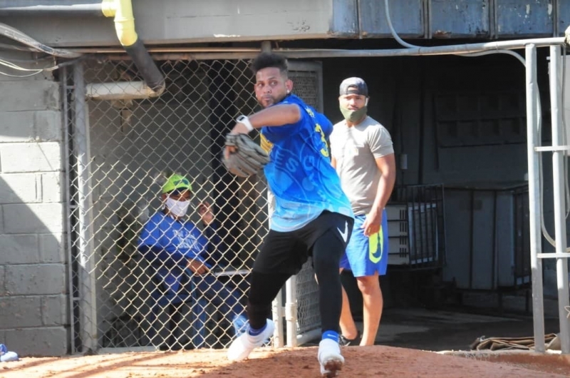 Henderson Alvarez y Luis Madero ejecutaron bullpen con éxito