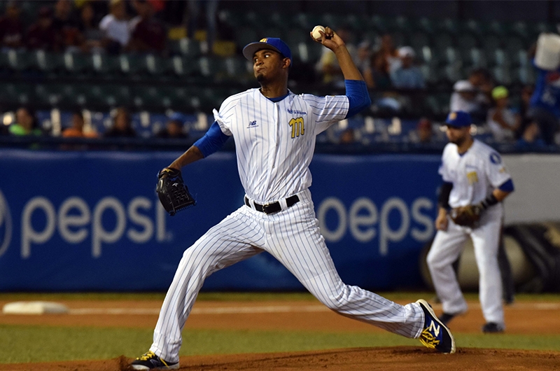 Yohander Méndez brindará profundidad al pitcheo de Magallanes