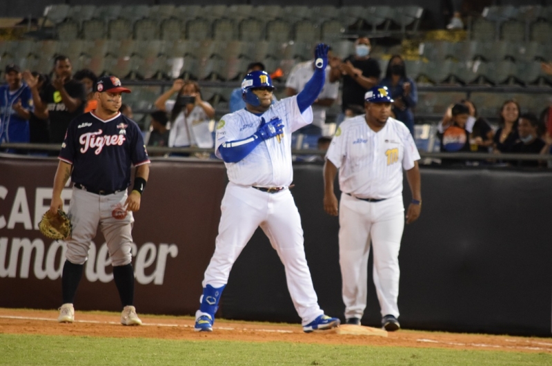 Magallanes cerró la cuarta semana con paliza sobre Tigres