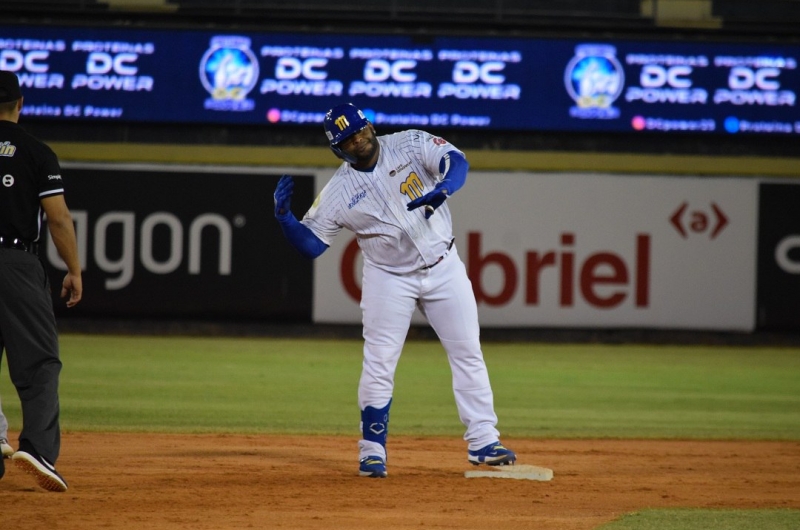 En entradas extras Magallanes logró su noveno lauro seguido