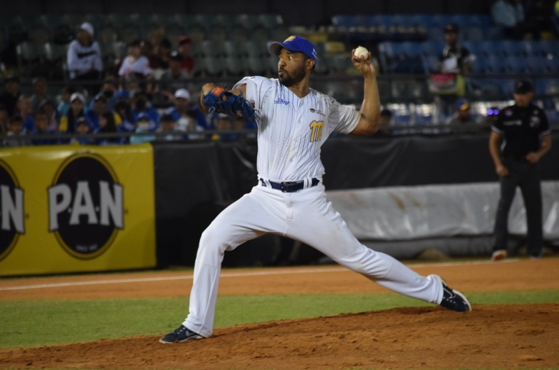 Los turcos fueron dominados por el pitcheo de Tigres