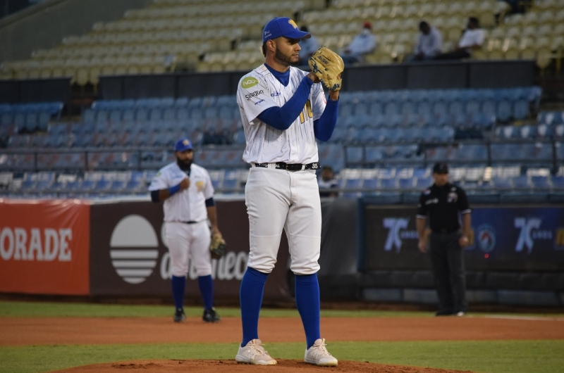 Erick Leal guió el triunfo de Magallanes sobre Bravos