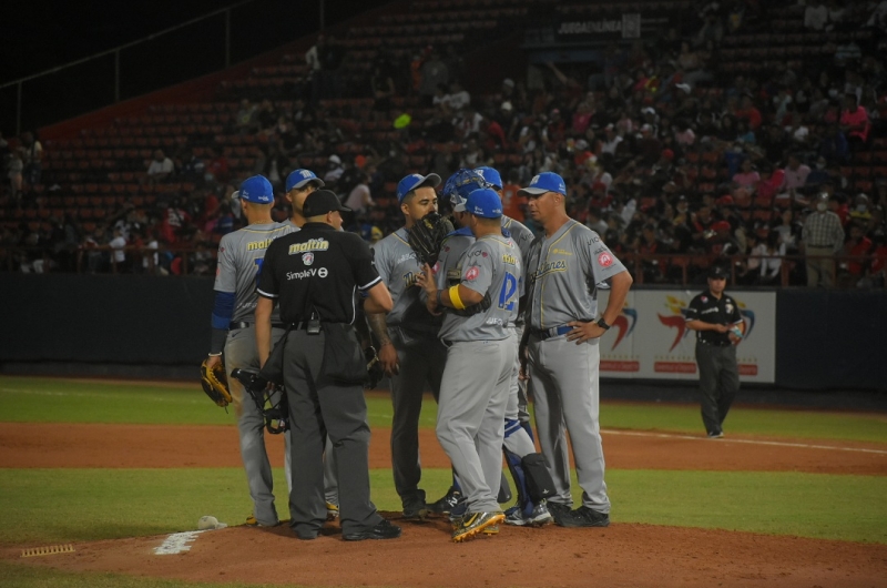 Magallanes no produjo y cayó ante Cardenales