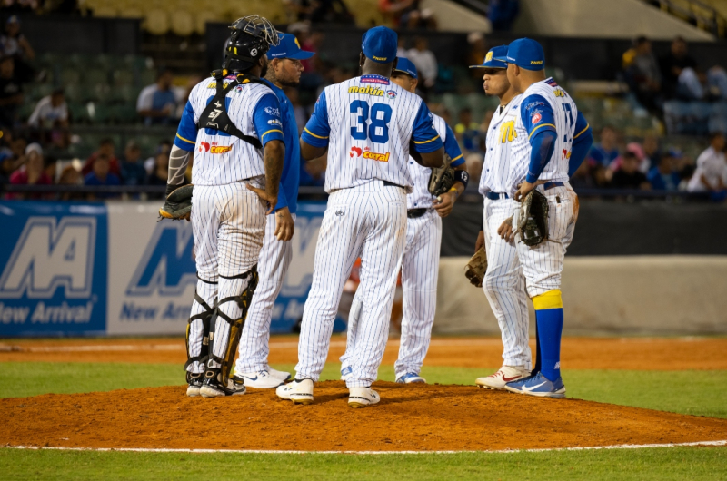 Magallanes no pudo producir ante Caribes