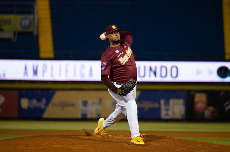 Magallanes volvió a caer ante La Guaira