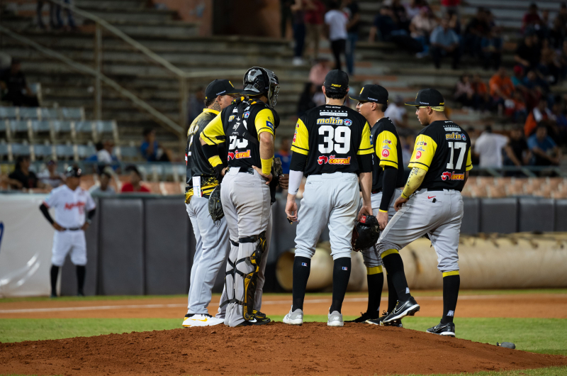 Magallanes no pudo ante Águilas en Maracaibo