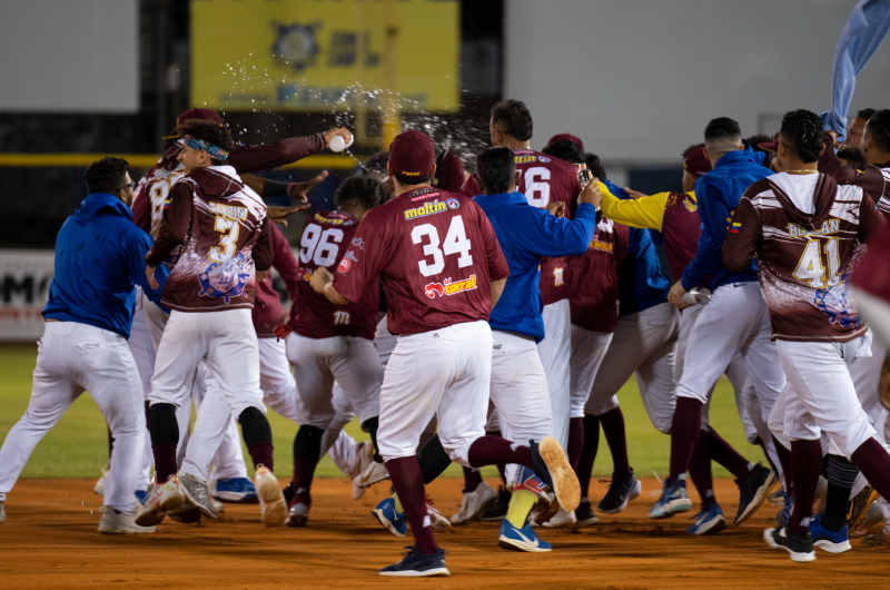 La nave materializó gran remontada y dejó en el terreno a Tigres