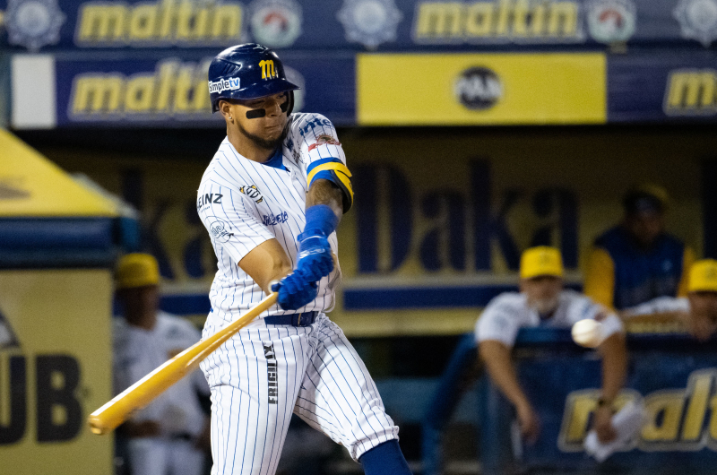 Magallanes no pudo frenar a Tiburones