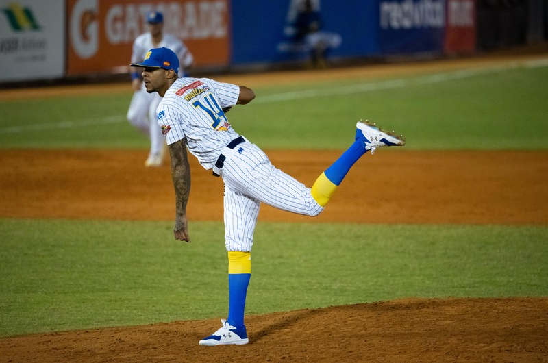 Magallanes sufrió poderío ofensivo de Caribes