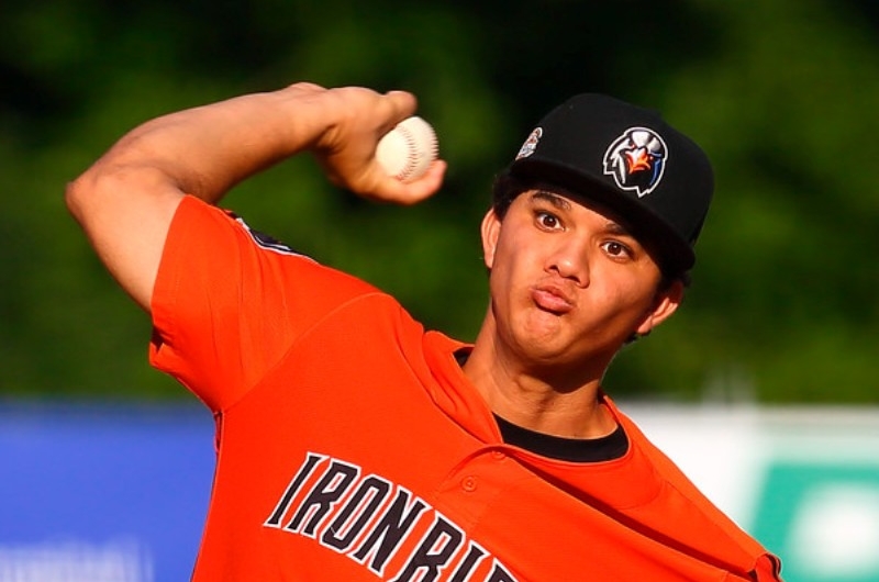 Cristian Alvarado está hermético en Clase A