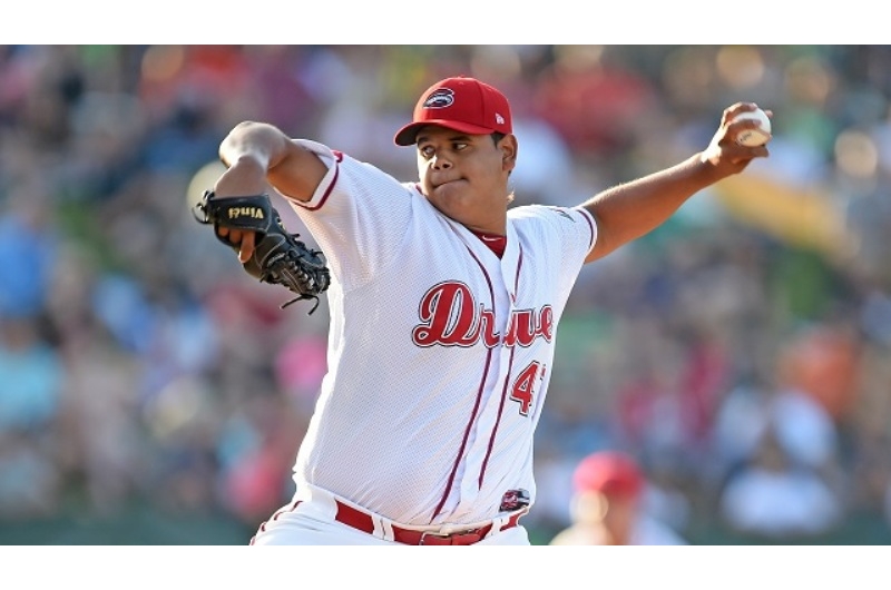 Dedgar Jiménez domina en Clase A