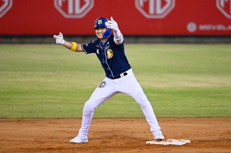 Magallanes remontó el primero del doble juego ante Zulia