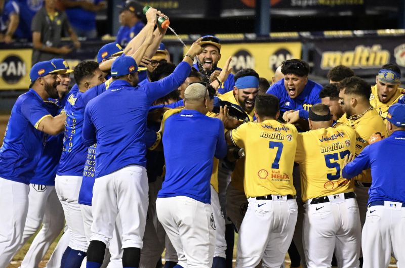 José Peraza con grand slam dejó tendido al Cardenales