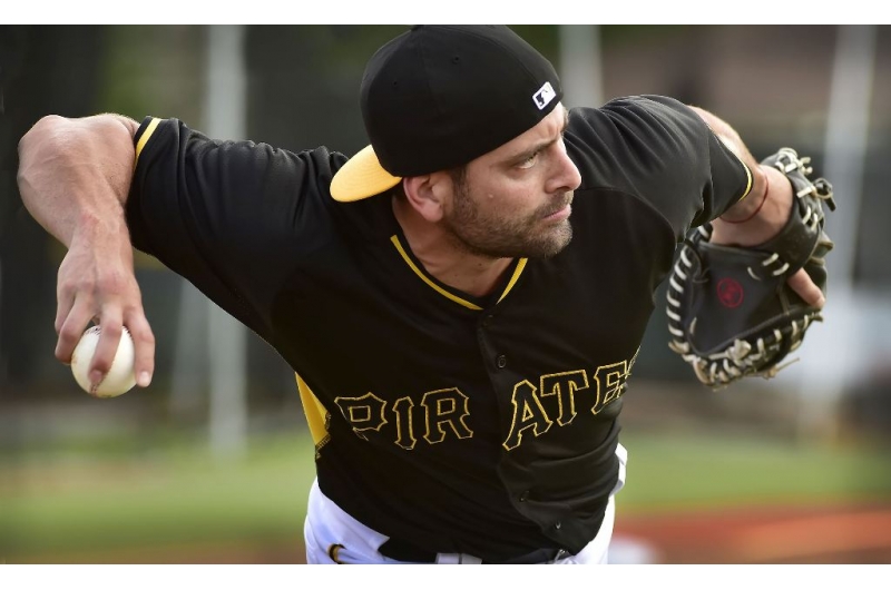 Los Piratas activaron a Francisco Cervelli