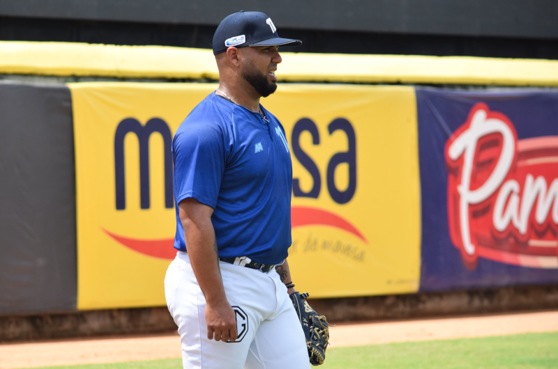 Magallanes recibió a Vizcaya y Fermín en cuarto día de prácticas