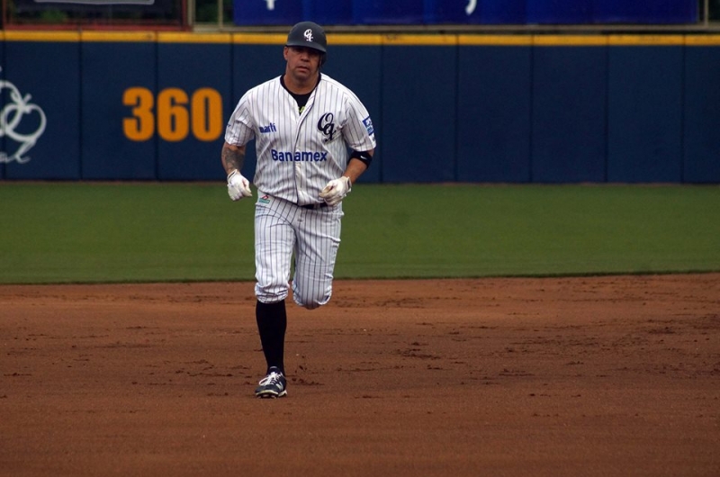 Frank Díaz volvió a destacar en México