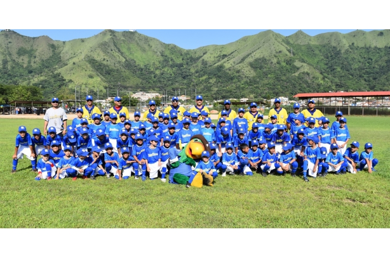 Magallanes inició campamento vacacional 2016
