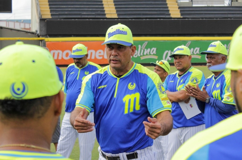 Carlos García tomó las riendas del equipo