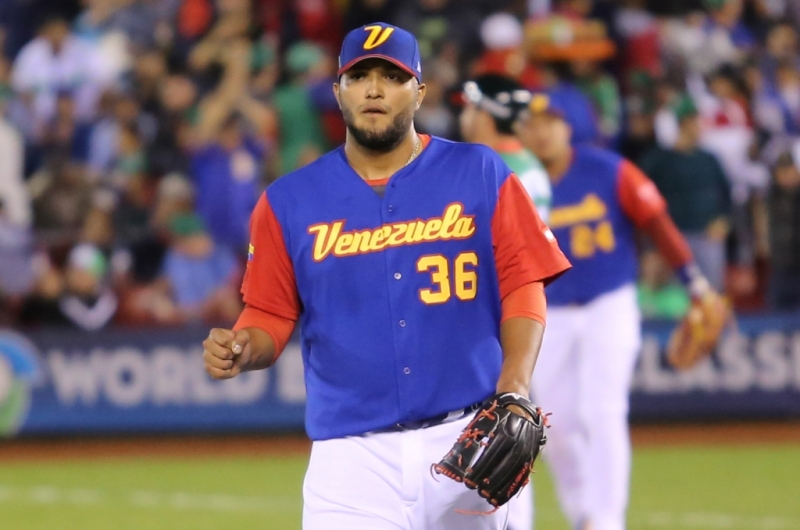 Yusmeiro Petit sintió orgullo tras representar a Venezuela