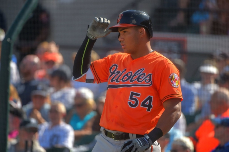 Anthony Santander se queda en Baltimore