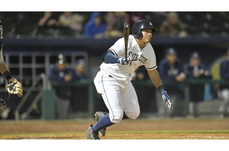 Samir Dueñez no para de batear en Doble A