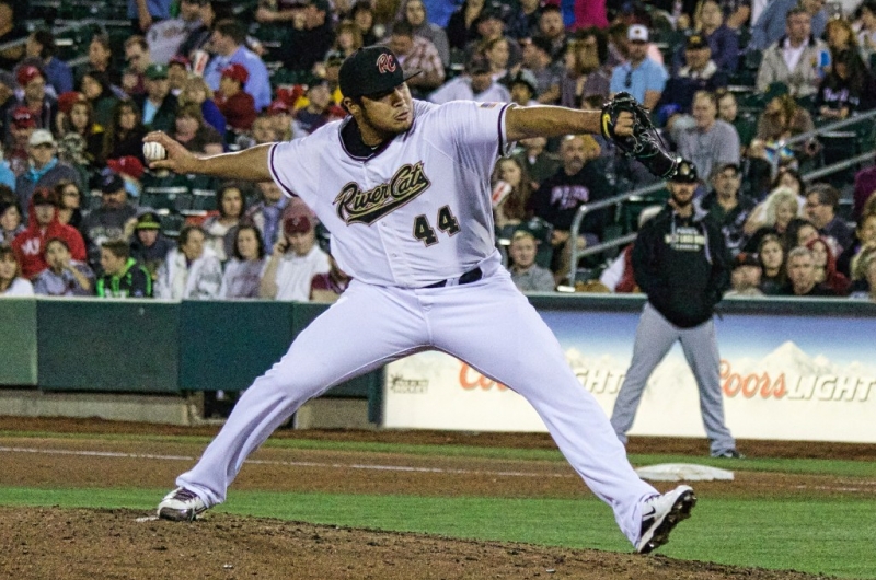 Flores brilla también en Triple A