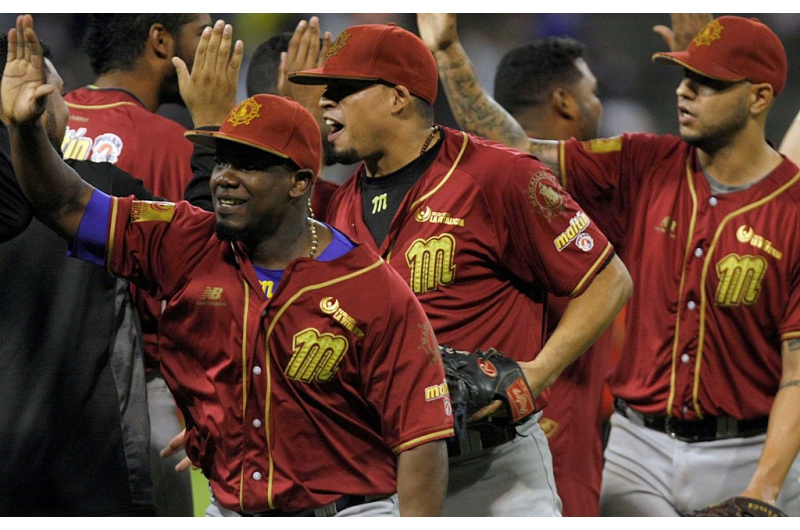 La nave se puso a uno de las semifinales