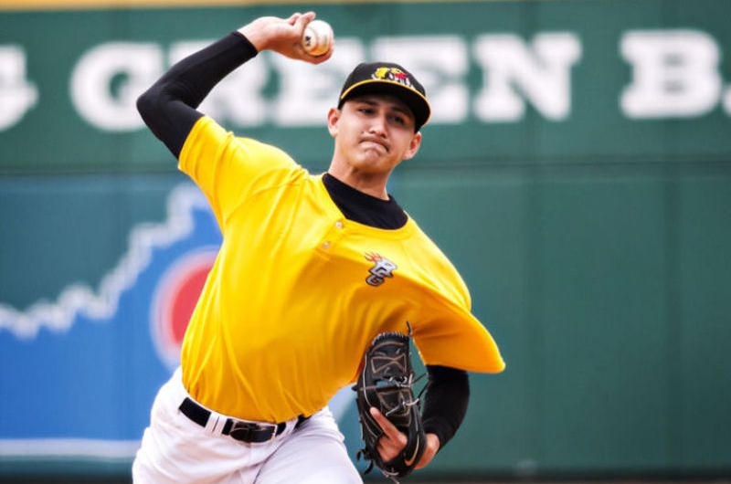 Centeno reapareció en Liga de Novatos