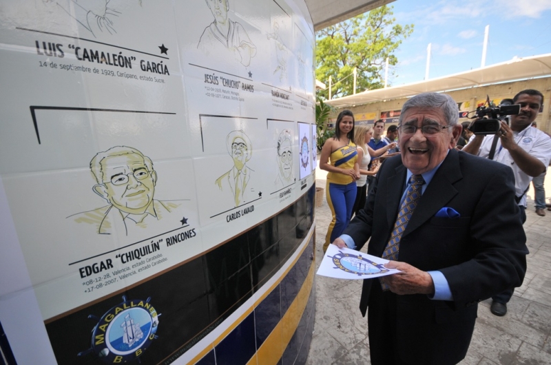 El béisbol de luto por fallecimiento de 