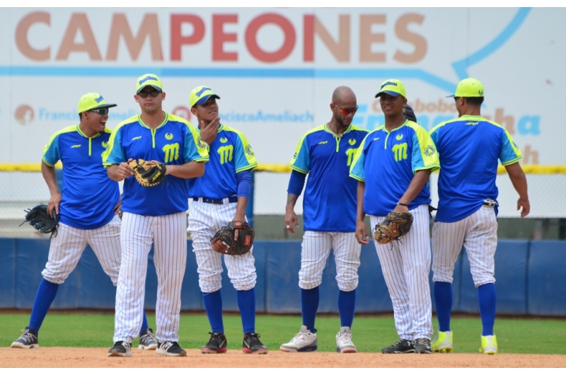 Siguen los entrenamientos en el JBP